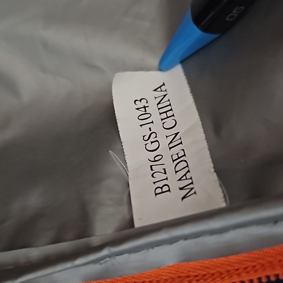 Auburn Tigers Unlimited Athletics Duffel Bag - Picture 11 of 13